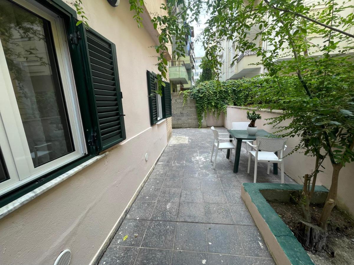 Rea Beach House Durrës Eksteriør billede